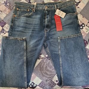 Levis 502 Regular Taper Jeans